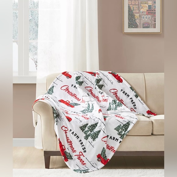 Premier Comfort Electric Heated Plush Throw Farm Fresh Christmas Trees & Trucks - Picture 1 of 10